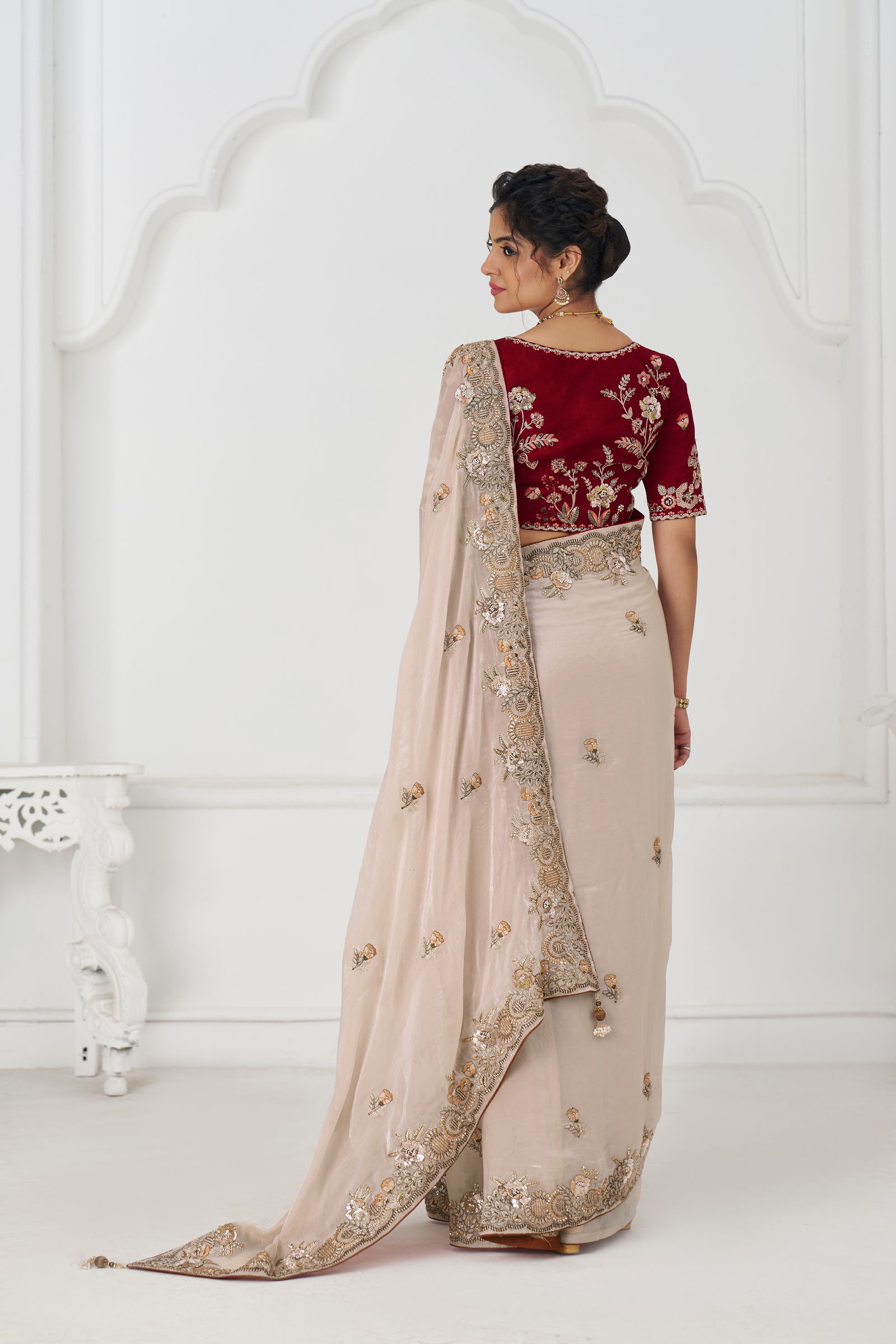 Kf 113 Chiku Pure Fendi Silk Saree Wholesale Online
